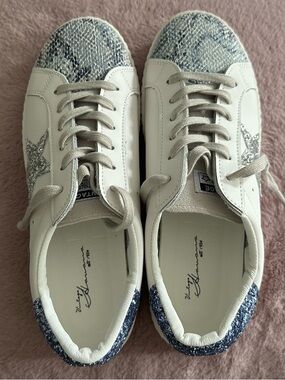 ⬇️ NWOB Vintage Havana Bianca White Multi Snake